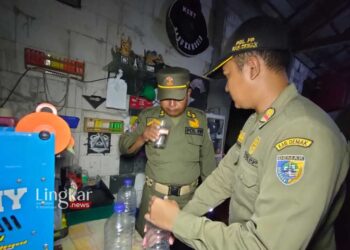 Tegakkan Perda, Satpol PP Demak Sita 242 Botol Miras di 3 Kecamatan