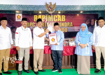 Diiringi Ratusan Pendukung, Bupati Situbondo Terima Rekomendasi Gerindra untuk Pilkada 2024
