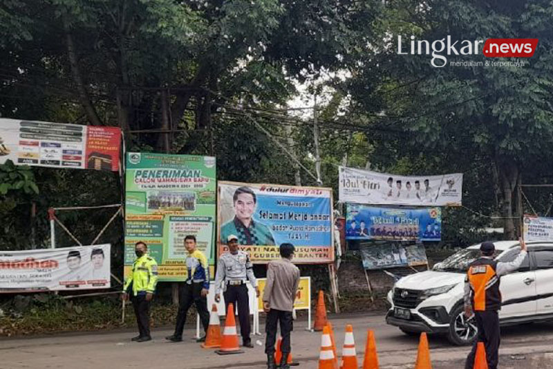 Baliho Langgar Ketertiban Umum, Pemkot Serang Semprot Parpol dan Bacabup