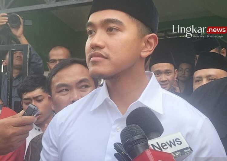 Ketua Umum PSI Kaesang Pangarep di kantor Muhammadiyah DKI Jakarta, Jumat (21/6/2024). ANTARA/Walda Marison.