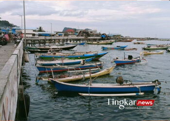 Pesona Kampung Nelayan Hamadi di Kota Jayapura
