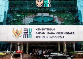 POTRET: Tampak depan gedung Kementerian Badan Usaha Milik Negara. (Antara/Lingkar.news)