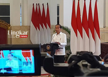 Laju Inflasi Mei 2024 di Indonesia Salah Satu Terbaik di Dunia 7 Presiden Joko Widodo berpidato dalam pembukaan Rakornas Pengendalian Inflasi di Gedung Istana Negara Jakarta, Jumat (14/6/2024). (Antara/Andi Firdaus/Lingkar.news)
