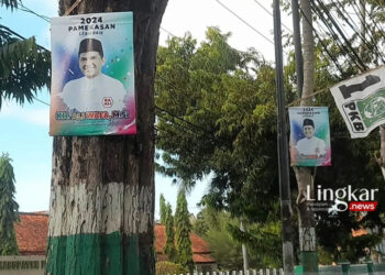 Langgar Aturan, Reklame Bacabup Ditertibkan Pemkab Pamekasan