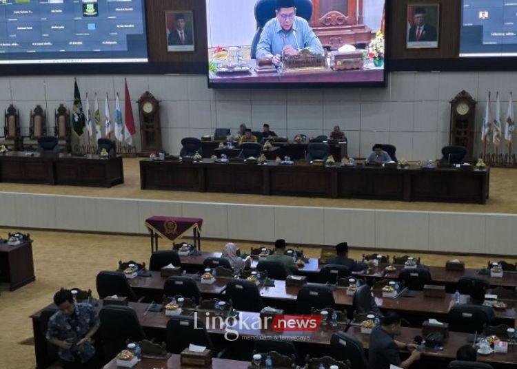 Rapat paripurna DPRD Provinsi Banten di Serang, Banten, Kamis,11 Juli 2024. (Antara/Lingkar.news)