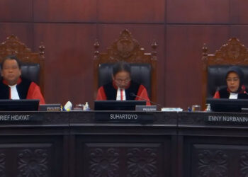 Hakim MK Cecar Politisi Partai Demokrat di Sidang UU DKJ