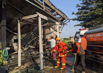 Kebakaran Hebat di Kudus, Bangunan Kafe Ludes Diduga Akibat Korsleting Listrik