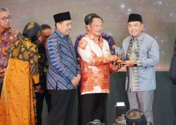 Berhasil Tingkatkan Kualitas Pelayanan Publik, Pj Bupati Jepara Dapat Apresiasi Mendagri