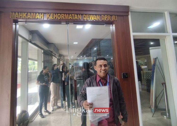 Ketua Padepokan Hukum Indonesia Musyanto di Kantor MKD DPR RI, Jakarta, Senin, 5 Agustus 2024. (Antara/Lingkar.news)