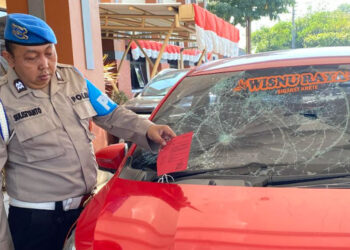 Fakta Pengemudi Mobil Merah Tancap Gas Tabrak Polisi hingga Pemotor di Kudus, Diduga Hasil Tarikan Leasing