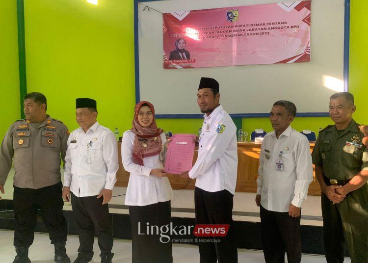 Badan Permusyawaratan Desa se-Demak Terima SK Perpanjangan Masa Jabatan