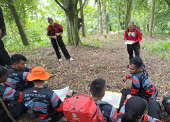 Basarnas Ternate Adakan Latihan Penyelamatan Korban Hilang di Gunung dan Hutan