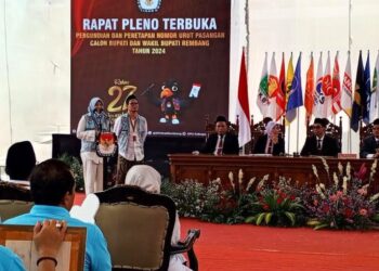 Dapat Nomor Urut 1, Vivit-Umam Harap Bisa Menang Pilbup Rembang 2024