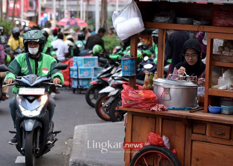 Pengamat Beberkan Sederet Masalah bila Ojol jadi Karyawan Tetap