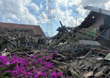 Balik dari Pengungsian, Warga Bandung Diimbau Hindari Potensi Bahaya Gempa Susulan