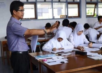 MK Tolak Gugatan Penundaan Cleansing Guru Honorer