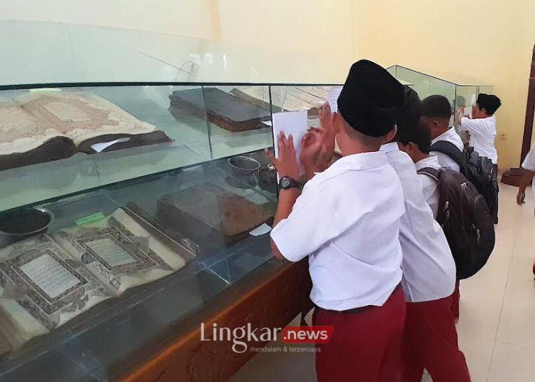 Museum Masjid Agung Demak Simpan Al-Qur’an Tulisan Tangan Sunan Bonang