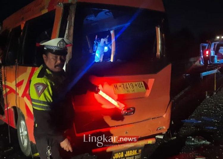 Diduga Sopir Mengantuk, Kecelakaan Minibus di Tol Pasuruan-Probolinggo Tewaskan 5 Orang