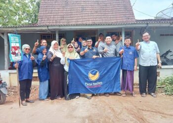 Gemuruh NasDem Kenalkan Vivit-Umam Langsung ke Rumah Warga Rembang