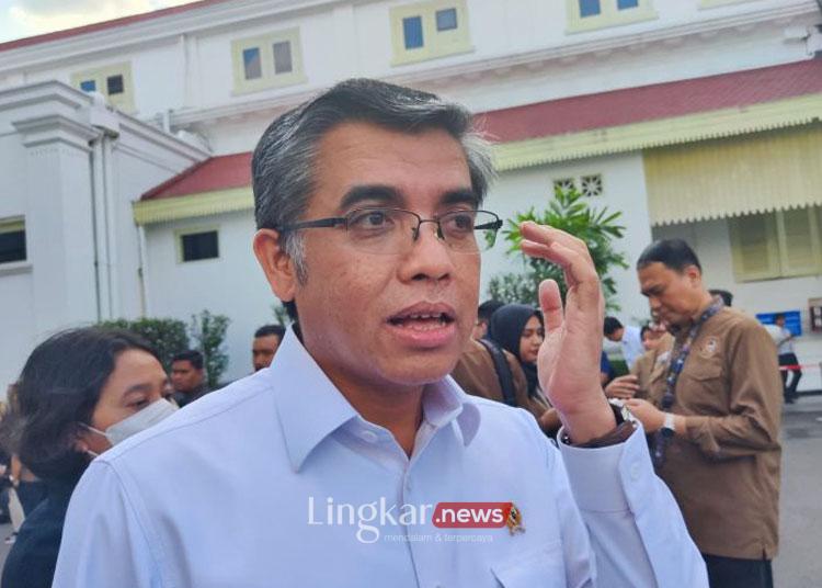 Kabar Gembira! Kemnaker Pastikan Upah Minimum Provinsi (UMP) 2025 Naik