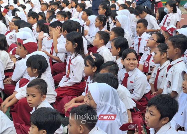 Program Sekolah Swasta Gratis di Jakarta Tanggung Semua Kebutuhan Siswa