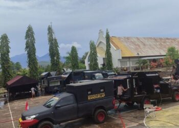 Pengungsi Korban Erupsi Lewotobi Dapat Bantuan Persediaan Air Bersih