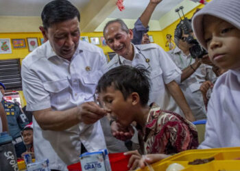 Pemprov Banten Alokasikan 4 Persen PAD 2025 untuk Makan Bergizi Gratis