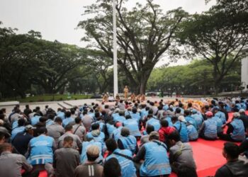 Volume Sampah Diprediksi Meningkat saat Malam Tahun Baru, Pemkot Bandung Siapkan 427 Petugas Kebersihan