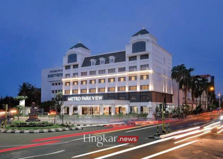 POTRET: Tampak depan Metro Park View Hotel Kota Lama Semarang. (Lingkar.news)