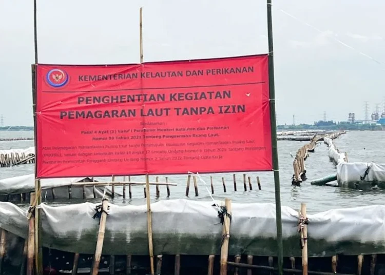 Pagar Laut Bekasi Tak Berizin, PT TRPN Terancam Sanksi dari KKP