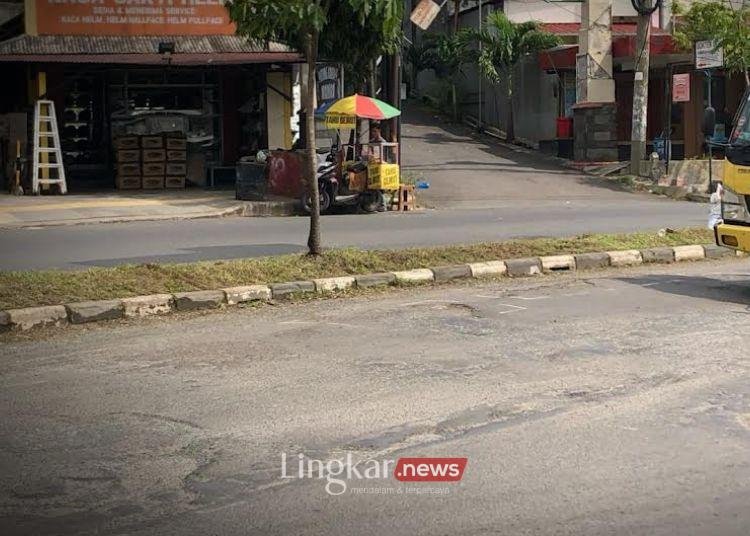 Pemkot Semarang Dinilai Lambat Tangani Jalan Rusak di Ngaliyan dan Mijen