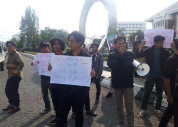 Pertamina Didesak Uji Publik Terkait Kasus Korupsi Minyak