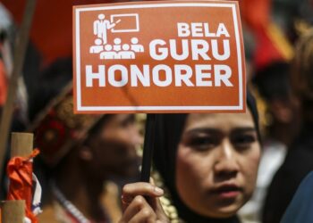 Gaji Guru di Indonesia Bikin Kaget Orang Luar, Seharusnya Berapa?