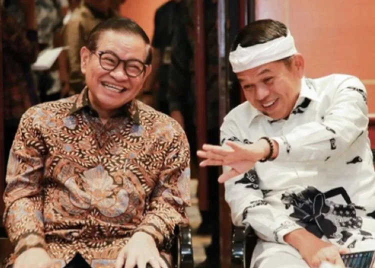 Gubernur DKI Jakarta Pramono Anung dan Gubernur Jawa Barat Dedi Mulyadi sedang bercengkrama. (Instagram @pramonoanungw/Lingkar.news)