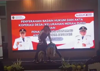 Bupati Sudewo Minta Maaf Usai Trio Serigala Goyang di Pendopo Pati