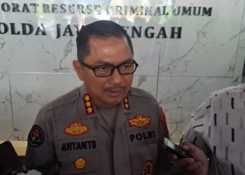 Polda Jateng Pastikan Pria Hadang Saksi di Sidang Aipda Robig Bukan Polisi