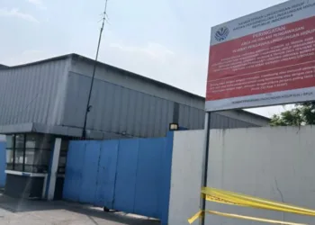 Disegel KLH, Pabrik Peleburan Besi di Tangerang Diduga Kembali Beroperasi