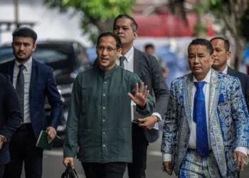 Hotman Paris Sebut Hanya Butuh 10 Menit Buktikan Nadiem Tak Korupsi