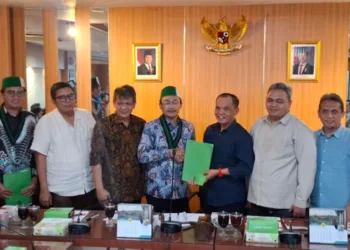 DPRD Jateng Akan Perjuangkan Aspirasi Mahasiswa Soal UMP hingga PHK