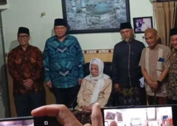 Chairul Tanjung Sowan ke Ponpes Lirboyo, Minta Maaf soal Tayangan Trans7