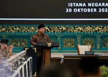 Prabowo Gagas Program Bagi-bagi Buku dan Alat Tulis untuk Siswa Kurang Mampu