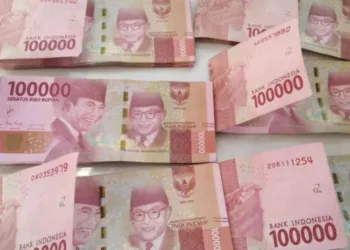 Pedagang Ditipu Lansia Belanja Pakai Uang Palsu di Pasar Patra Jakbar