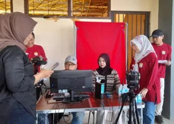 Sunmoris Disdukcapil Kendal Permudah Warga Urus Adminduk di Hari Minggu