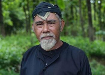 Tutup Usia, Begini Peran Sesepuh Sedulur Sikep Mbah Lasiyo di Blora