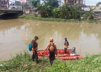 Berlibur ke Rumah Nenek, Balita Asal Kudus Tewas Hanyut di Sungai Jajar Demak