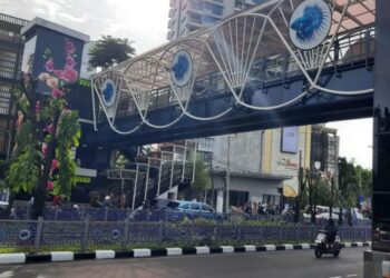 Lantai Rawan Dicuri, JPO Pesanggrahan Jakarta Kini Dipasang Conwood