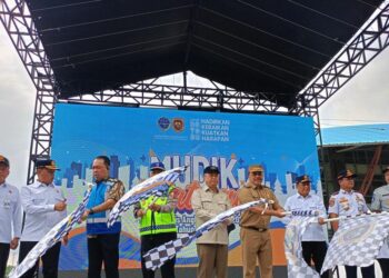 Menhub Lepas Mudik Gratis Nataru di Terminal Pulo Gebang, Kuota Terisi Penuh