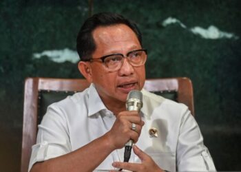 KPK Tangkap Bupati Lampung Tengah, Begini Respons Mendagri