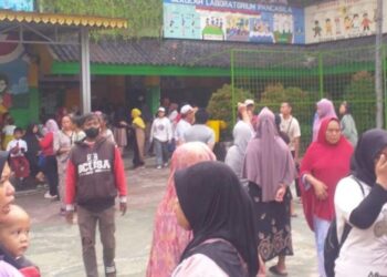 Mobil MBG Nerobos Tabrak Siswa dan Guru di SDN Kalibaru Cilincing Jakut