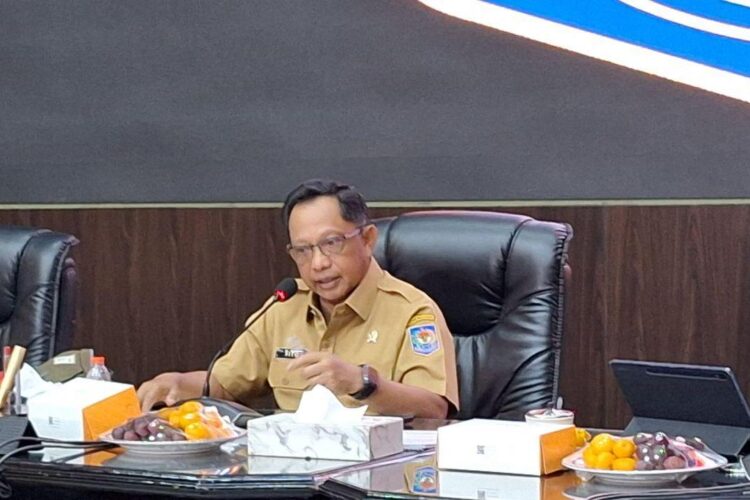Mendagri Instruksikan Pemda Siaga Bencana dan Persiapan Nataru 1 Menteri Dalam Negeri (Mendagri) Tito Karnavian. (ANTARA/Fianda Sjofjan Rassat)